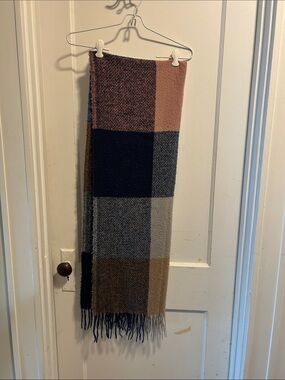 Cozy Plaid Fringe Throw Scarf in Pink, Navy & Brown